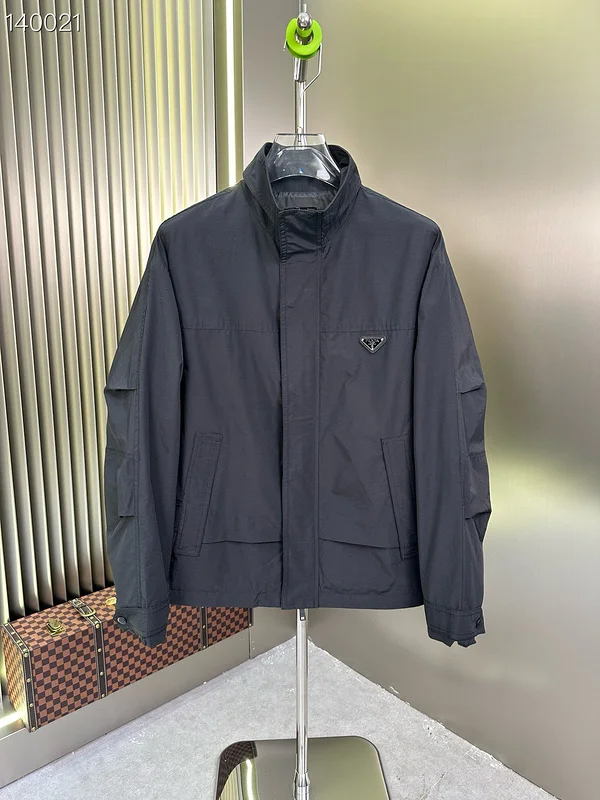 Prada M-3XL 26yr07 (1)